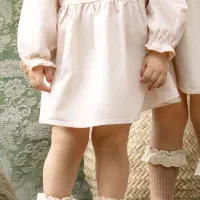 پیراهن وارداتی و کفش نگین دار