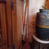 یک عددسه تارقدیمی وخوش صدا