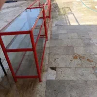 ویترین شیشه ای