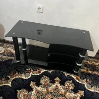 میز تلویزیون شیشه ای
