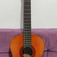 گیتار یاماها مدل c40