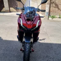 موتور سیکلت adv 180