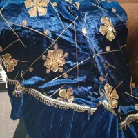 لباس محلی خوشرنگ و زیبا