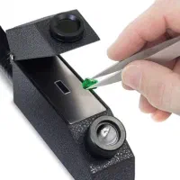 کارشناس سنگ های قیمتی و صدور شناسنامه