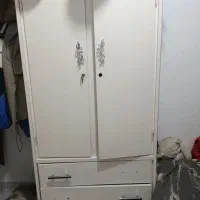 کمدلباس چوبی