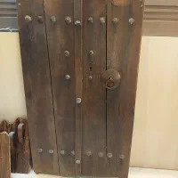 درب چوبی و آینه کاردست