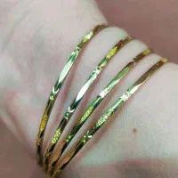 النگو درحد نو دویست تومن بالای تابلو