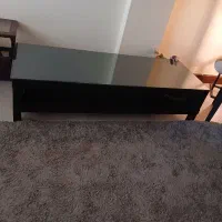 میز جلو مبل ایکیا مشکی تمیز
