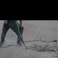 تخریب‌‌کاشی‌‌آجر..،‌وبنایی‌سیمانکاری