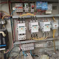 برقکار (انجام کلیه خدمات برقی )