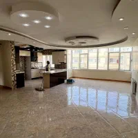 آپارتمان دوخواب ۱۲۰ متری فاز ۱ جنب میدان عدالت