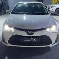 تویوتا کرولا ۱۸۰۰ هیبرید الیت
