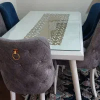 مبل راحتی ثخت خواب شو ومیز ناهارخوری