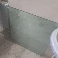 شیشه ضخامت ۶میلیمتر تمیز
