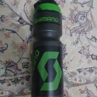 بطری آب کاملا نو خوشگل