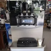 دستگاە بستنی سازگوشن 845