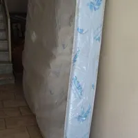 تشک دونفره با پایه.