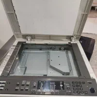 یک عدد دستگاه کپی سالم