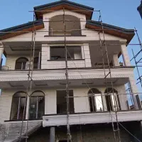 فروش ملک تریبلس با استخر