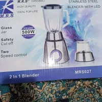 آب میوه گیری و مونینکس