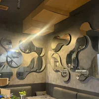 اینه دکوراتیو