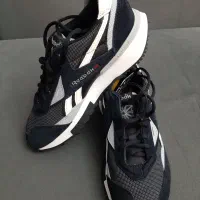 ( تخفیف60% حراج ویژه ) کتانی برند Reebok