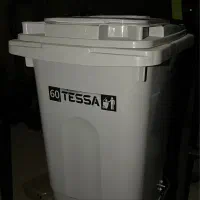 سطل زباله پدالی