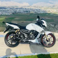آپاچی 180