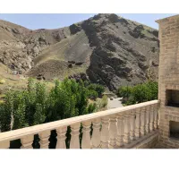 ویلا با مغازه