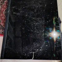تلویزیون 65 اینچ هایسنس، پنل شکسته