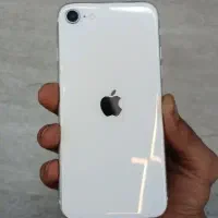 گوشی ایفون SE2020