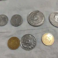 سکه قدیمی و اسکناس