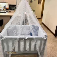 تخت گهواره شو نوزاد