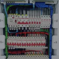 برقکار