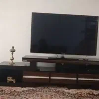 تلوزیون ۴۶ اینچ سامسونگ  و میز تی وی