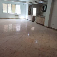 آپارتمان ۱۲۰متری/دو خوابه/۸ سال ساخت