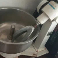 خمیرگیر|ماشین‌آلات صنعتی|چهاردانگه (آذربایجان), |دیوار
