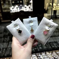 مدال طلا ونکلیف
