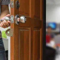 بازکردن قفل اصفهان شبانه روزی