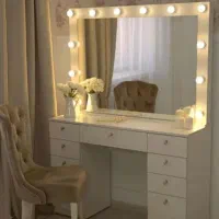 میزآرایش وصندای
