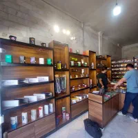 دکور سیونkd5قفسه چوبیk6رگال فلزیkd9کانتری دخانیات