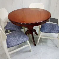 میز غذا خوری چهار نفره در حد صفر