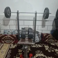 میز بدنسازی بهمراه ۹۰ کیلو وزنه
