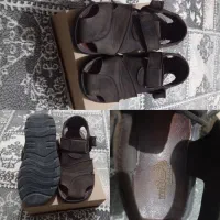 یک جفت کفش صندل تمام چرم اصل