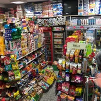 کارگر ساده سوپرمارکت