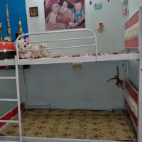 تخت دو طبقه فلزی