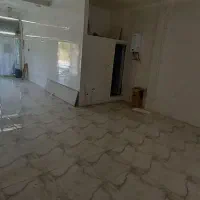 مغازه بر خیابان لاله