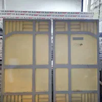 درب آهنی ماشین رو پارکینگ
