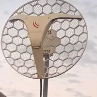 رادیو آنتن وایرلس همراه با مودم روتر و لوازم جانبی