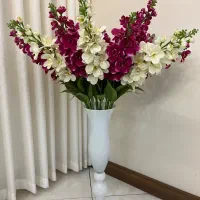 گل و گلدان